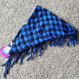 5/$20 ❤️ NWT! Kid's Triangle Fashion Scarf